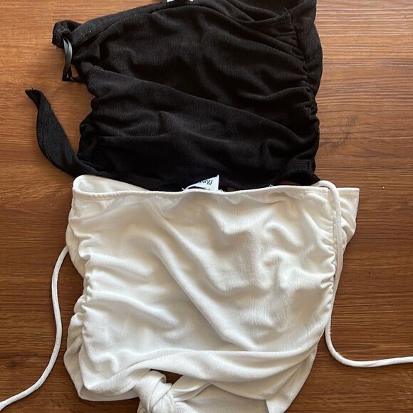 LORIELLA RING DETAIL CROP TOP (2) - Picture 7 of 11